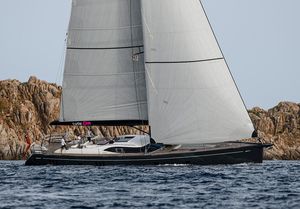cruising sailing yacht