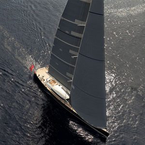 cruising sailing super-yacht