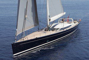 cruising sailing super-yacht 1