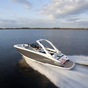 inboard runabout / dual-console / bowrider / ski