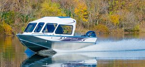 outboard runabout