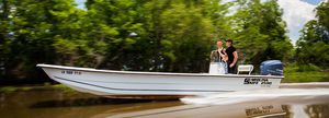 outboard bay boat 1