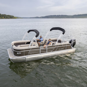 multihull pontoon boat