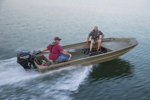 Outboard jon boat - GRIZZLY® 2072 CC Sportsman - Tracker - center ...