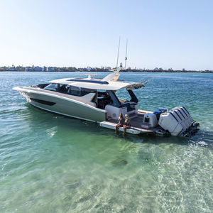 sport-fishing motor yacht