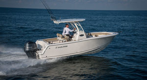 outboard center console boat