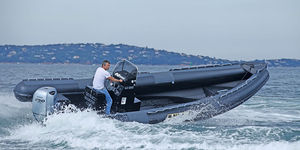 dive support boat