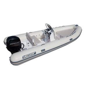 outboard inflatable boat / rigid / center console / 9-person max.