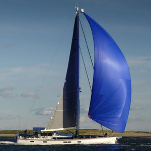 cruising sailing yacht