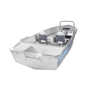 outboard open boat