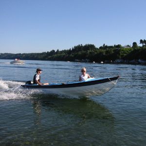 traditional sailing dinghy 1