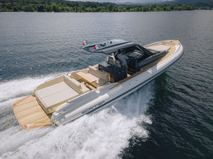 outboard inflatable boat