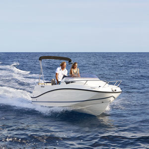 outboard day cruiser