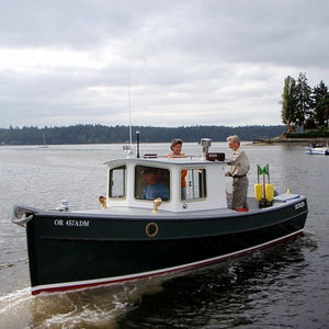 outboard day cruiser