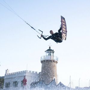 twin-tip kiteboard