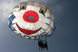 1-3 persons parasail 1