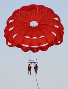 1-3 persons parasail 1