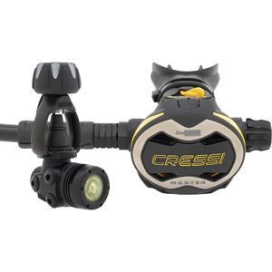 first and second stage scuba regulator
