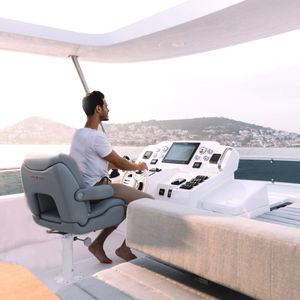 helm seat