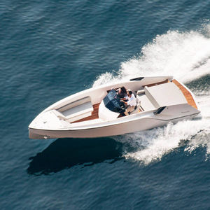 inboard runabout