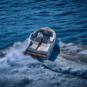 inboard runabout 1