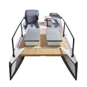 catamaran cabin cruiser