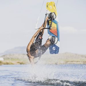 twin-tip kiteboard