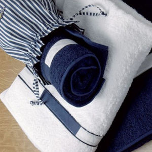 boat towel 1