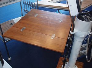 fixed cockpit table