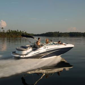 inboard deck boat 1