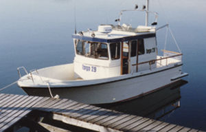 inboard walkaround / flybridge / wheelhouse / sport-fishing