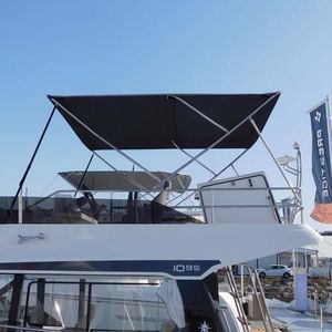 boat Bimini top
