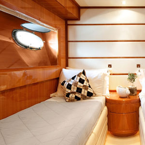 oval portlight