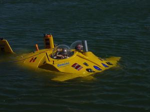 private submarine