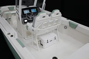 outboard center console boat 1