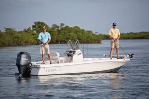 outboard bay boat