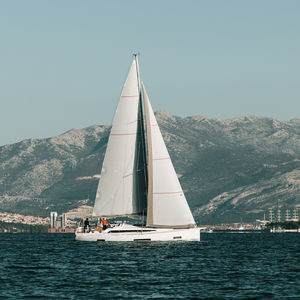 cruising sailboat