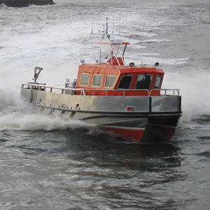 pollution control boat 1