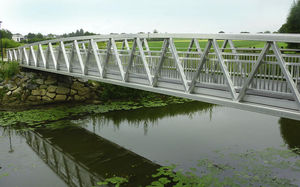 marina gangway