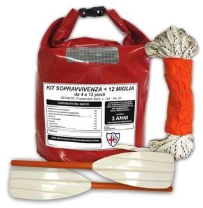 coastal distress kit for boats (hand-held flares and smoke signals, rockets) 1