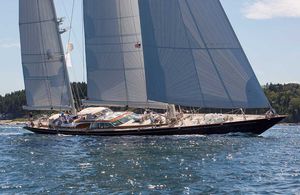cruising sailing super-yacht