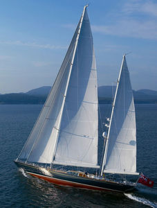 cruising sailing super-yacht