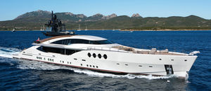 sport mega-yacht