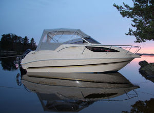 outboard day cruiser