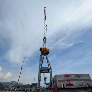 shipyard crane