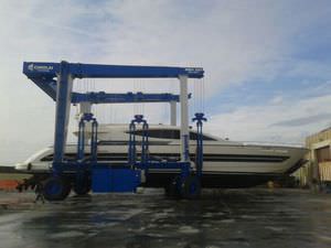 Ackermann steering travel lift