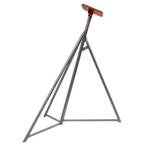 sailboat stand 1