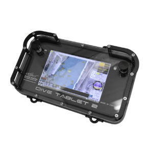 diver navigation and location system with sonar
