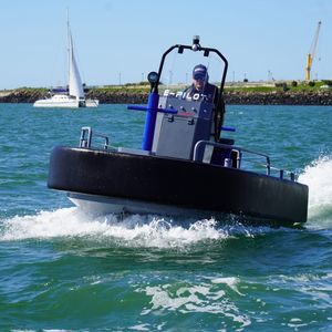 harbor service boat
