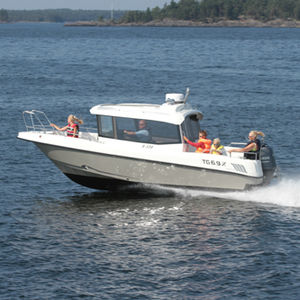 Sport-fishing cabin cruiser - All boating and marine industry manufacturers